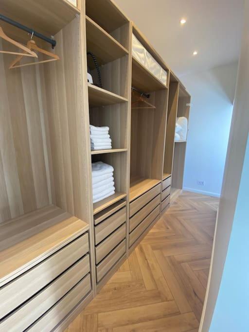 Appart Deluxe Prive Strasbourg Centre Avec Parking Gratuit Estrasburgo Exterior foto